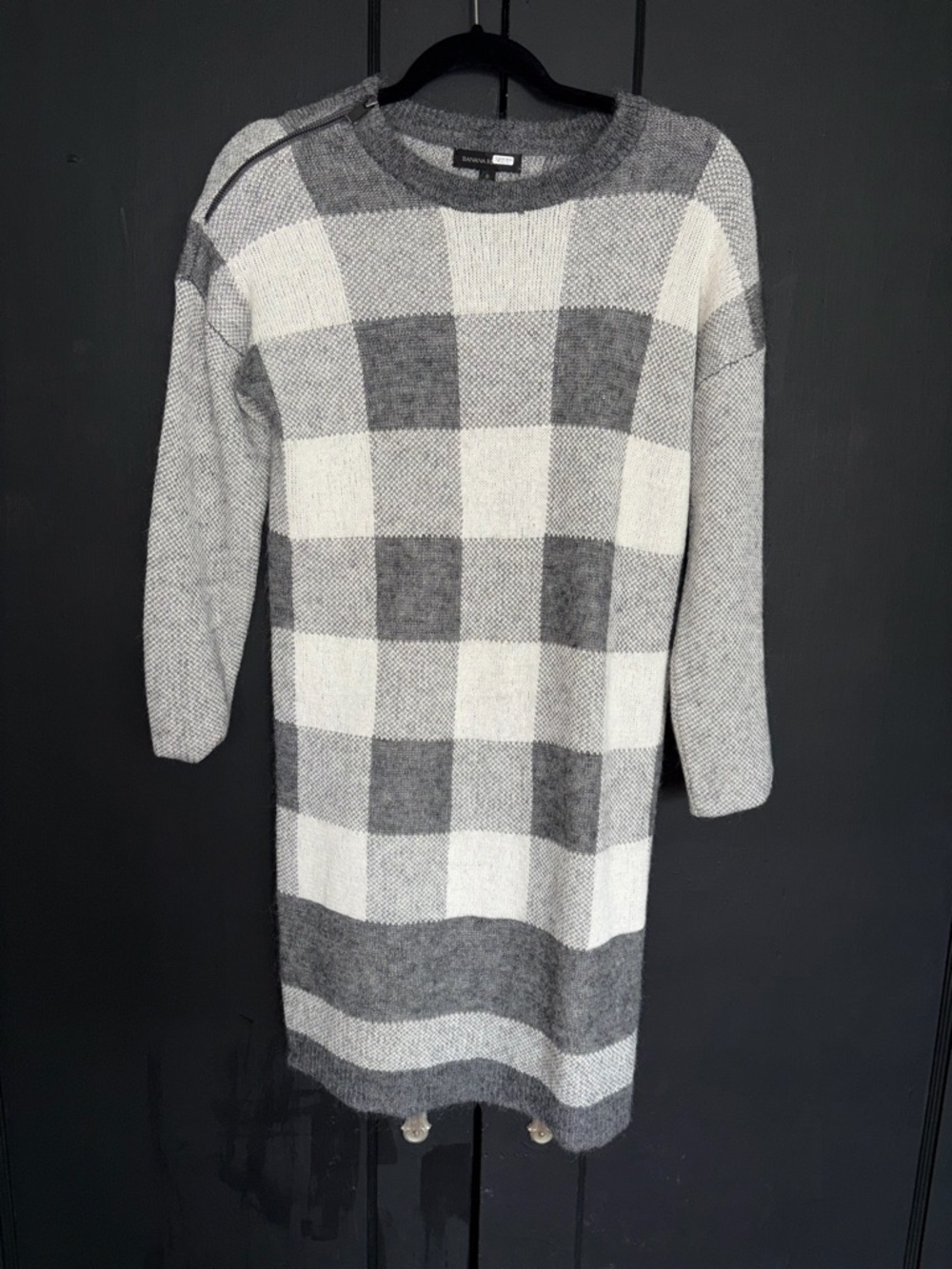Banana republic Women’s Gray and White Buffalo Check Knit Sweater Dress